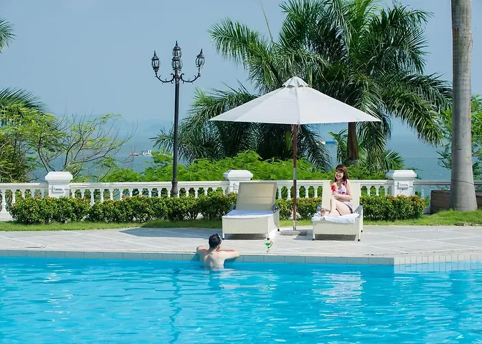 Royal Hotel 4*