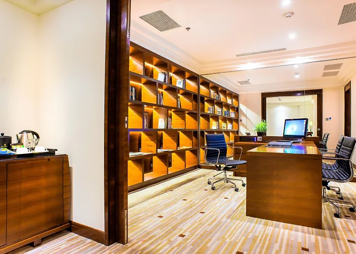 Royal Hotel Ha Long