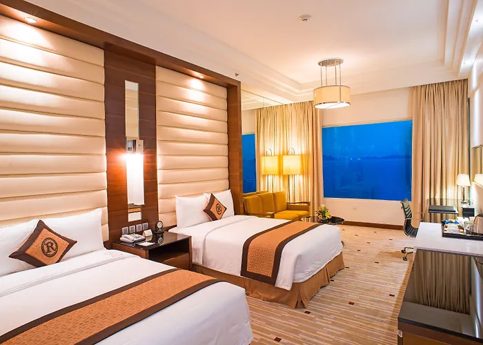 Royal Hotel 4*