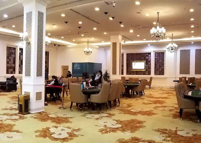 Hotel Royal Ha Long