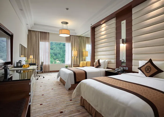 Royal Hotel Ha Long