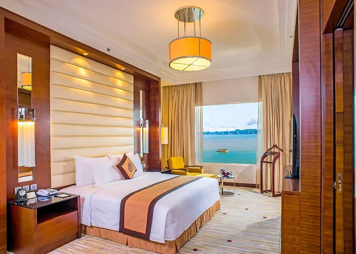 Hotel Royal Ha Long