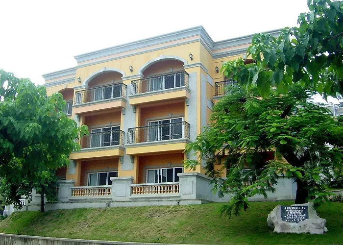 Royal Hotel